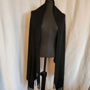 Portland Wrap Scarf NWOT